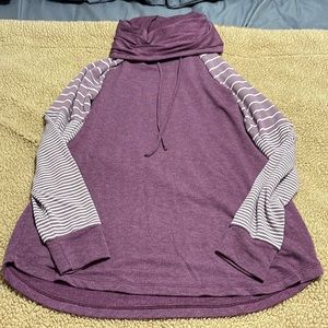 Light weight cow neck long sleeve